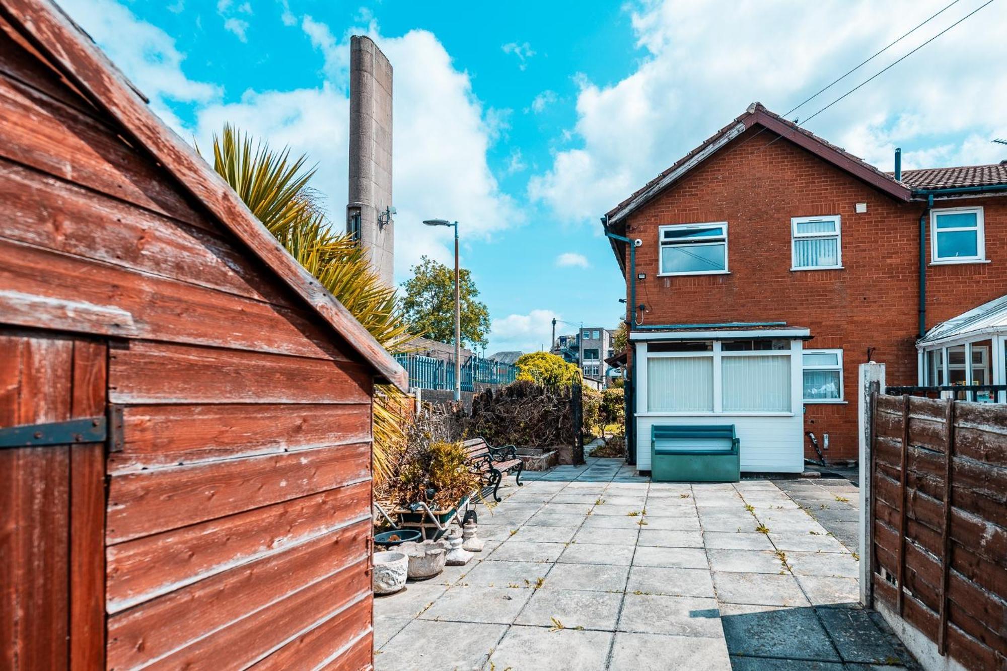 3-bed Retreat - Sleeps 7 Garden & Parking